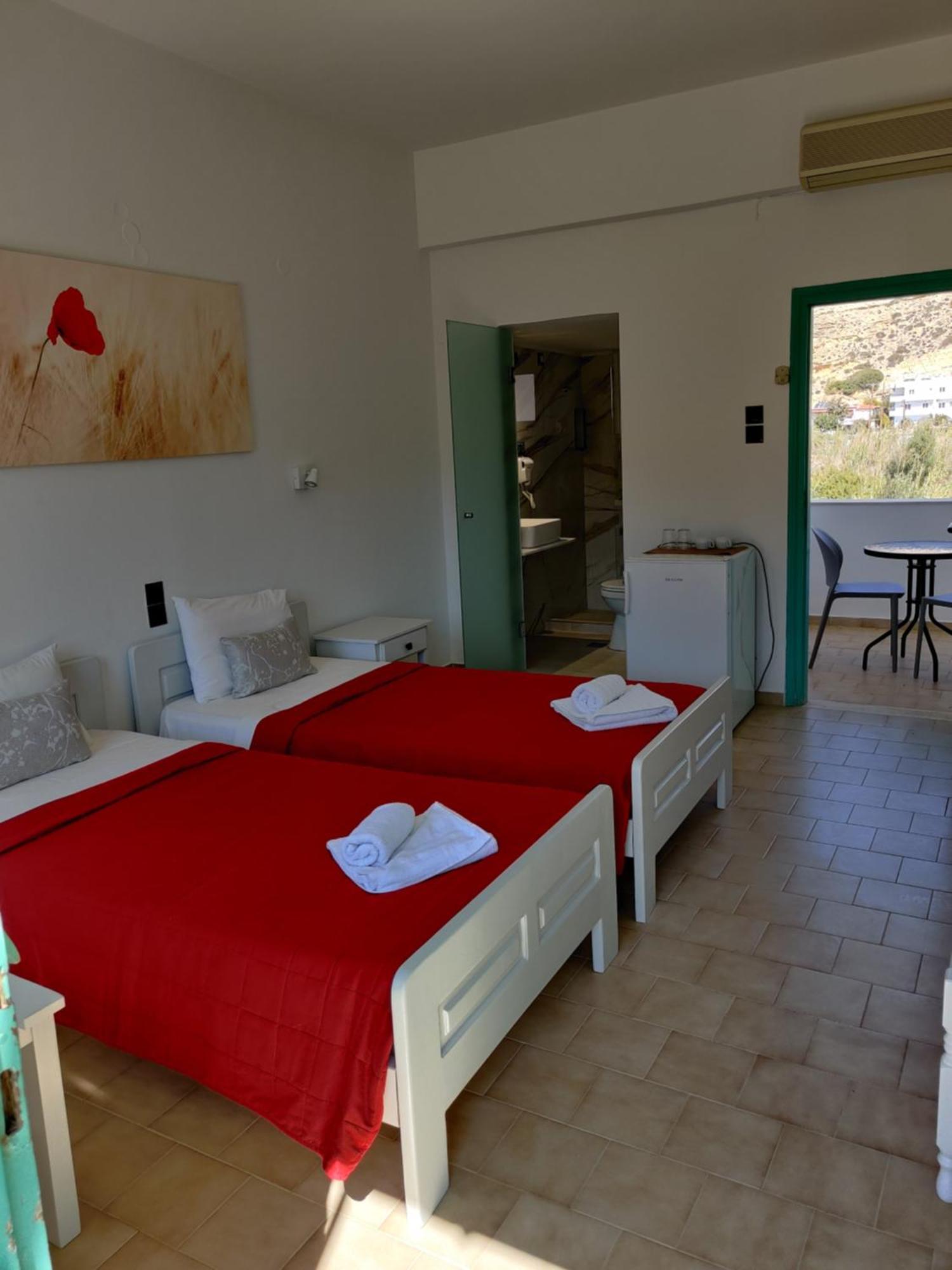 Dimitris Villa Hotel Matala  Exterior photo