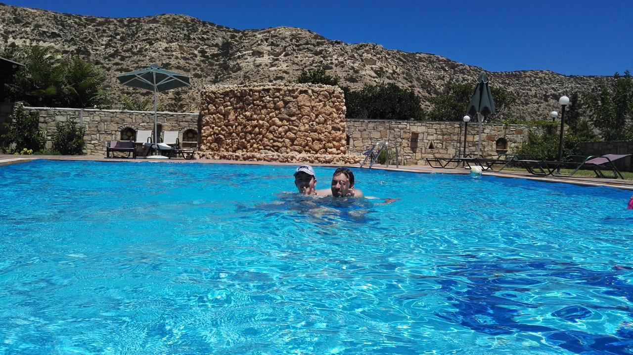 Dimitris Villa Hotel Matala  Exterior photo
